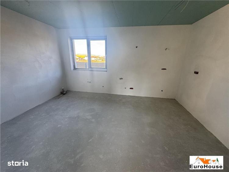 Casă cu 4 camere în Central