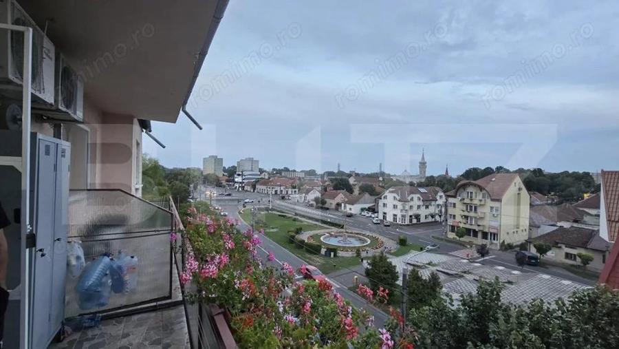 Apartament cu 3 camere decomandat în Burdea