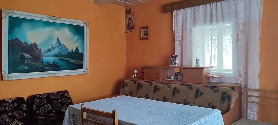 Casă cu 2 camere cu Teren 1511 Mp în Dolina