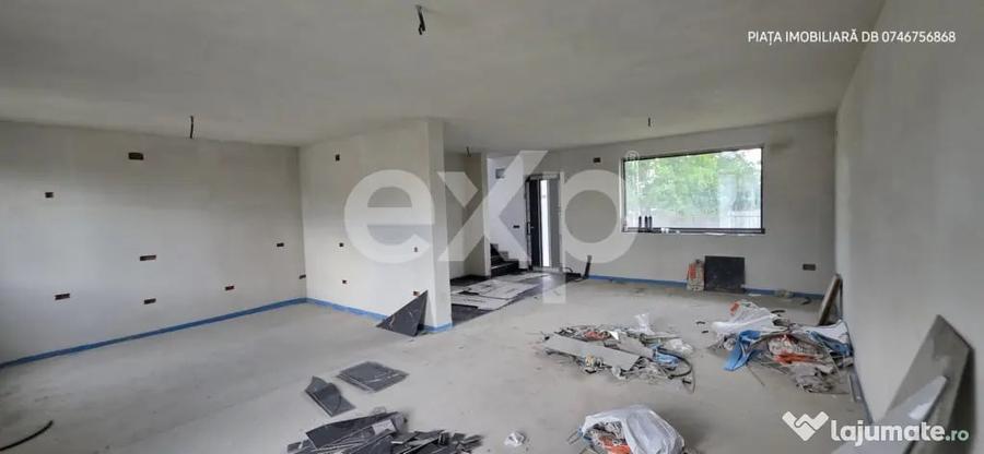 Casă cu 4 camere cu Teren 250 Mp în Matraca