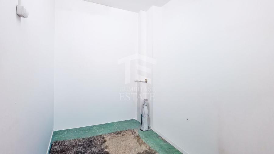 Spațiu comercial, de 61 mp, în Mărgeanului