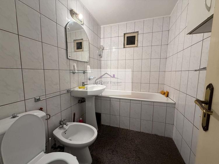 Apartament cu 2 camere decomandat în Zorilor