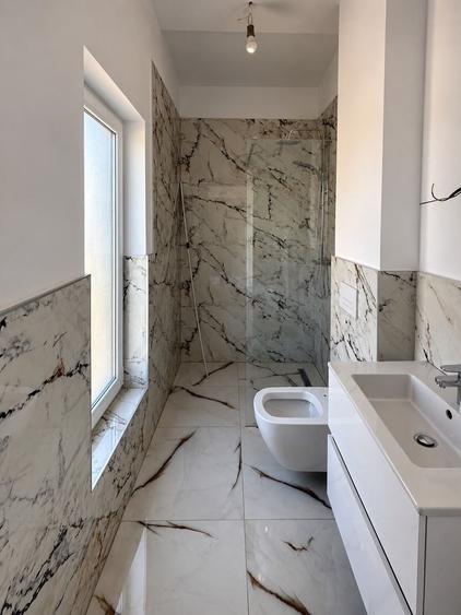 Duplex cu 4 camere cu Canalizare în Moșnița Nouă