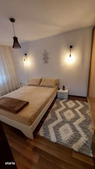 Apartament cu 3 camere, mobilat în Telegrafului