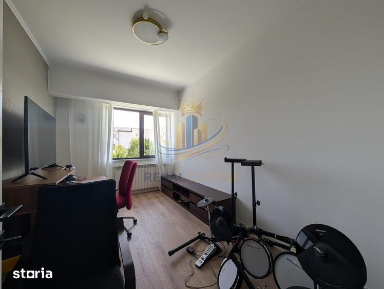 Casă cu 4 camere cu Teren 250 Mp în Băneasa