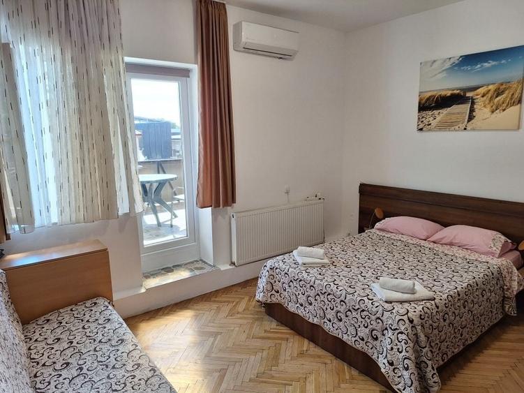 Garsonieră decomandată în Central