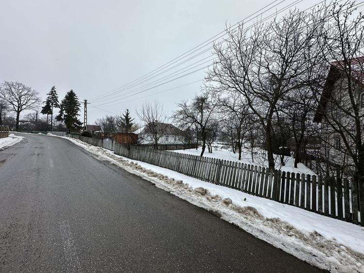 Spațiu comercial, în Dersca