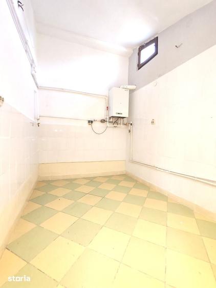 Spatiu comercial, Central-Pitesti, 50 mp - 2