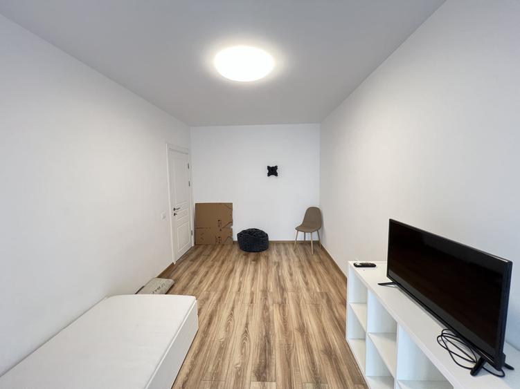 Apartament cu 2 camere decomandat, mobilat în Cristian