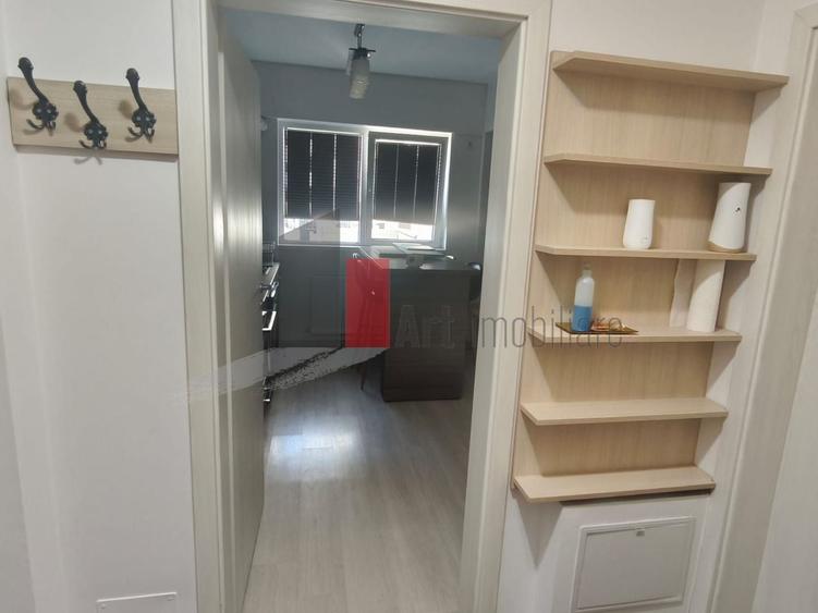 Apartament cu 2 camere semidecomandat, mobilat în Berceni