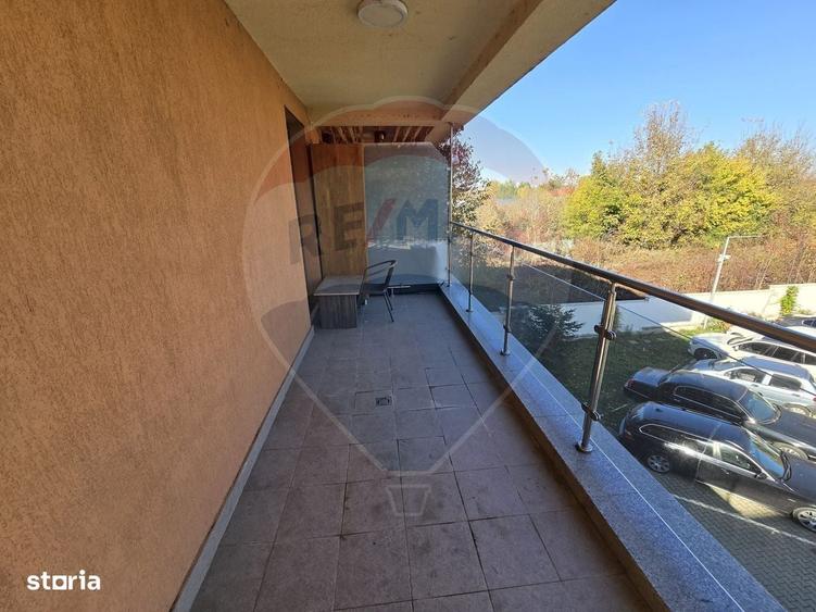 DE VANZARE Apartament cu 3 camere CLUB LAC SNAGOV - 14