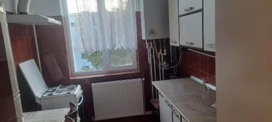 Inchiriez apartament 2 camere - 5