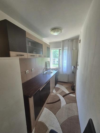 Apartament cu 2 camere nedecomandat în Micro II