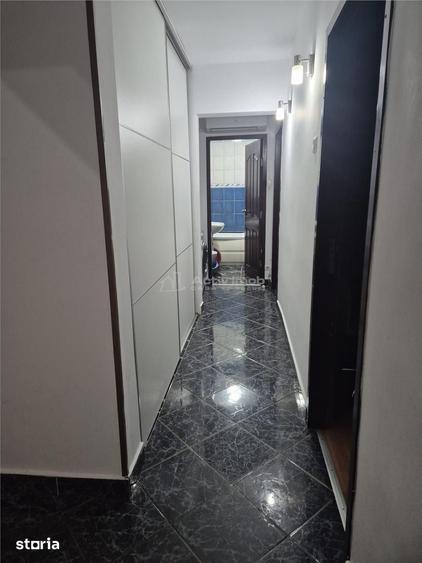 Apartament cu 3 camere în Aradul Nou