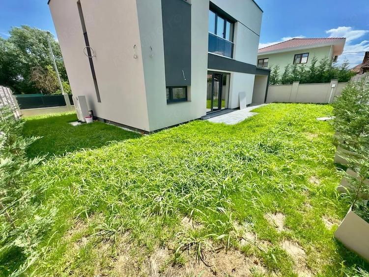 Casă cu 4 camere cu Teren 310 Mp în Ciarda Roșie