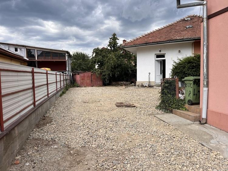 Garsonieră decomandată în Dosu Bricii