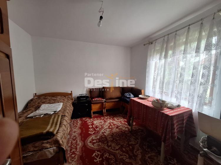 Casă individuală cu 4 camere cu Teren 1572 Mp în Dărmănești