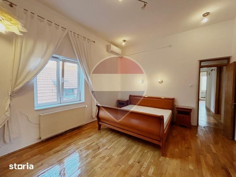 Apartament cu 3 camere în Primăverii