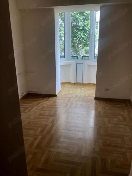 Garsonieră decomandată în Calea Călărașilor