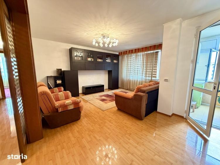 Apartament cu 3 camere decomandat în Ultracentral