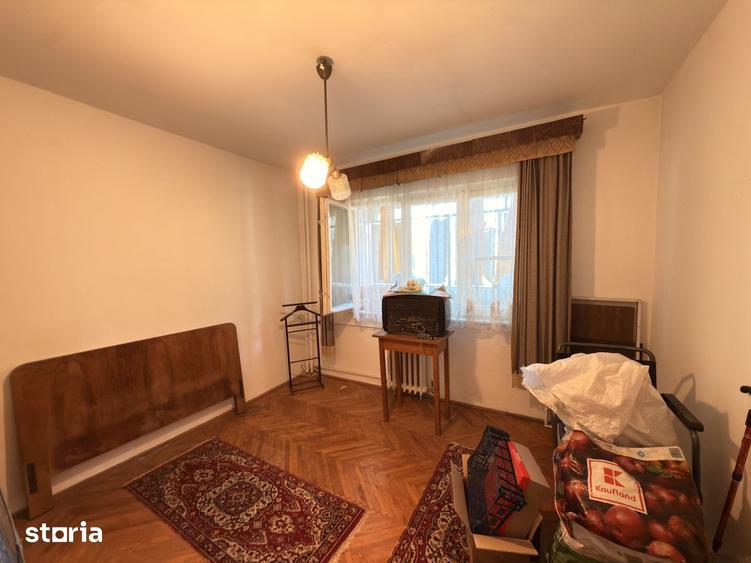Apartament cu 3 camere în Circumvalațiunii