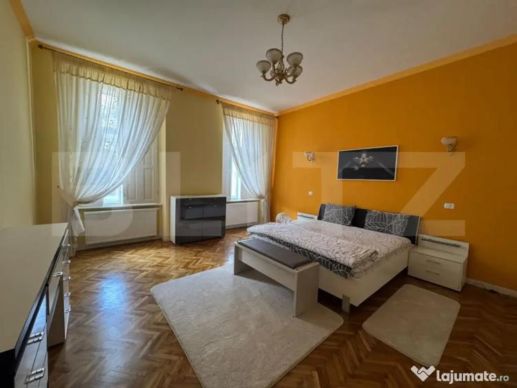 Apartament cu 3 camere semidecomandat în Iosefin