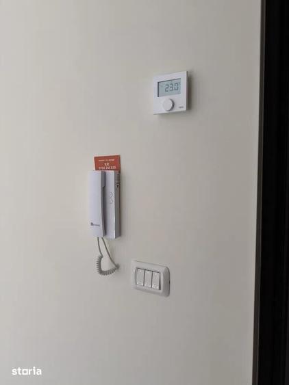Apartament cu 3 camere decomandat în Girocului