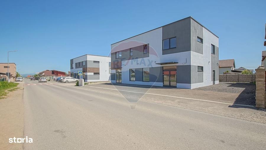 Spațiu comercial, de 320 mp, în Hărmanului