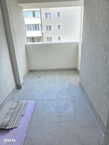Garsonieră decomandată în Berceni