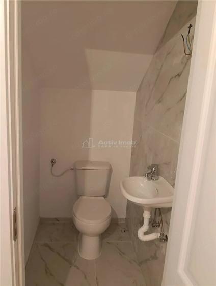 Casă cu Teren 300 Mp în Central