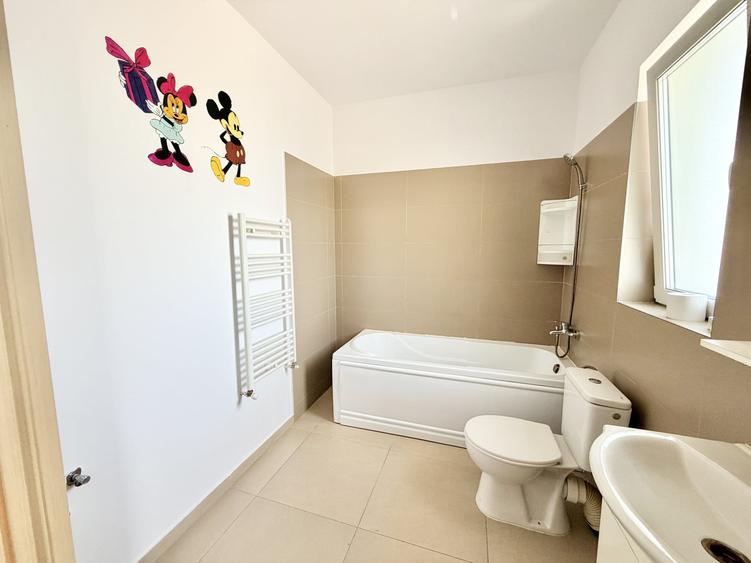 Duplex cu 3 camere cu Teren 250 Mp în Bucovăț (Remetea Mare)
