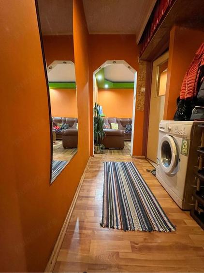Apartament cu 2 camere semidecomandat în Exterior Vest