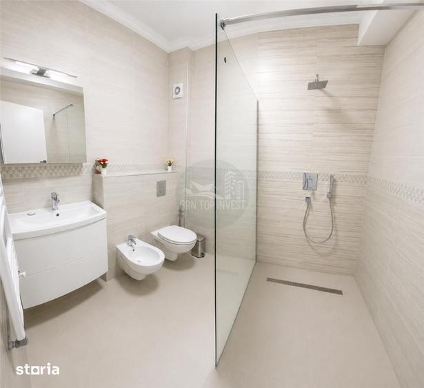 Apartament cu 2 camere decomandat în Lazaret