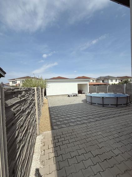 Duplex cu 4 camere cu Canalizare în Moșnița Nouă