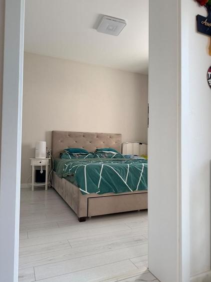 Duplex cu 3 camere cu Canalizare în Bucovăț (Remetea Mare)
