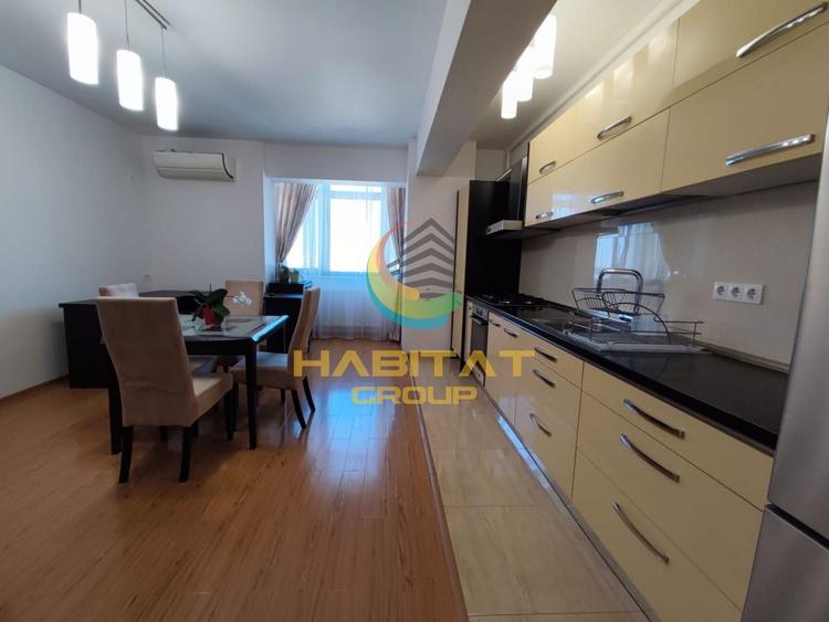 Apartament cu 3 camere decomandat, mobilat în Nord-Vest