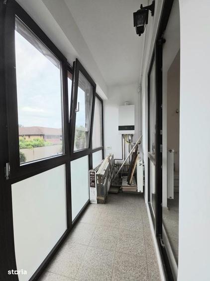 Apartament cu 3 camere decomandat în Vest