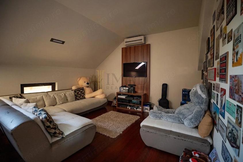 Casă cu Teren 1700 Mp în Central