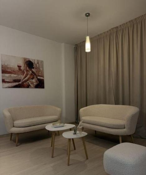 Apartament cu 2 camere decomandat, mobilat în Mihai Bravu