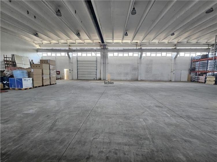 Spațiu industrial, de 550 mp, în Vest
