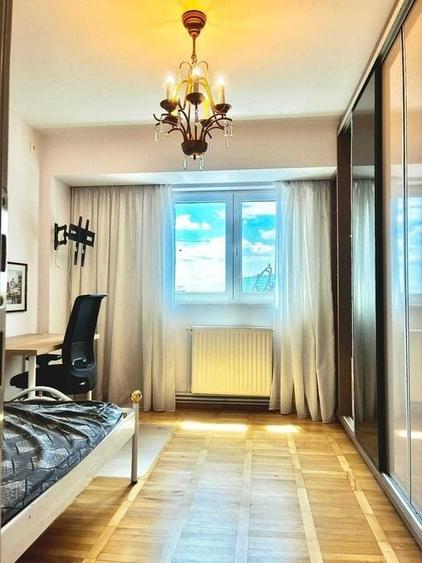 Apartament cu 4 camere decomandat, mobilat în 13 Septembrie