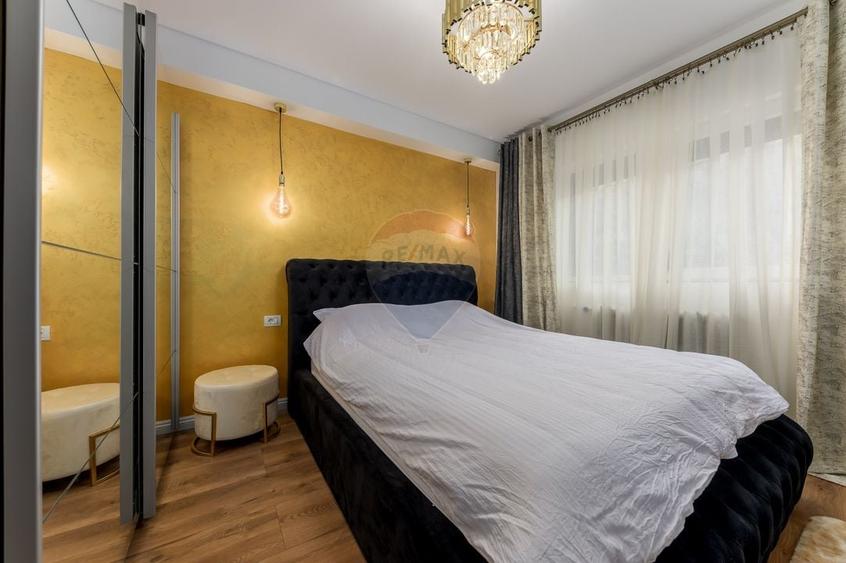 Apartament cu 2 camere semidecomandat, mobilat în Pantelimon