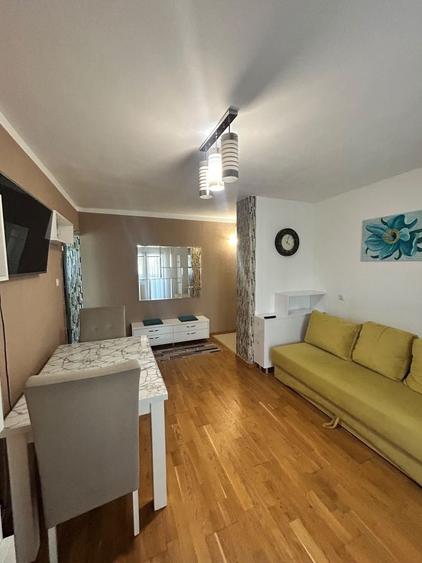 Apartament cu 2 camere în Lipovei