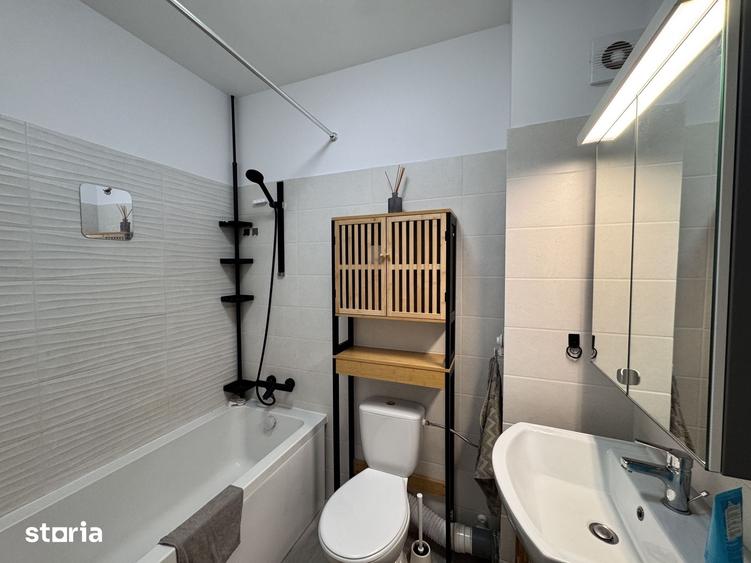Apartament cu 2 camere semidecomandat în Theodor Pallady