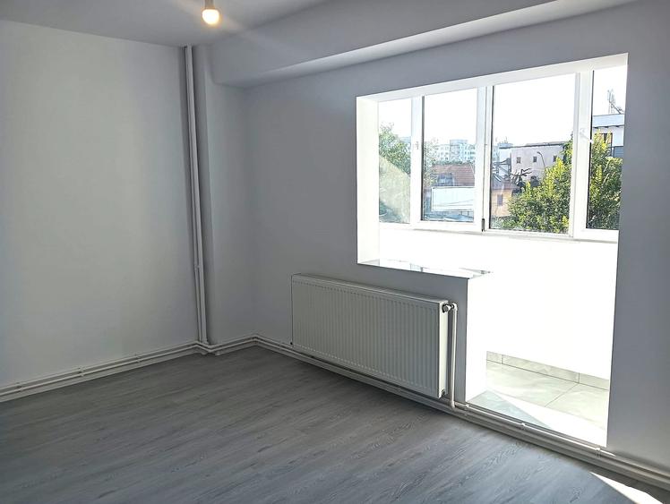 Apartament cu 4 camere în Sebastian