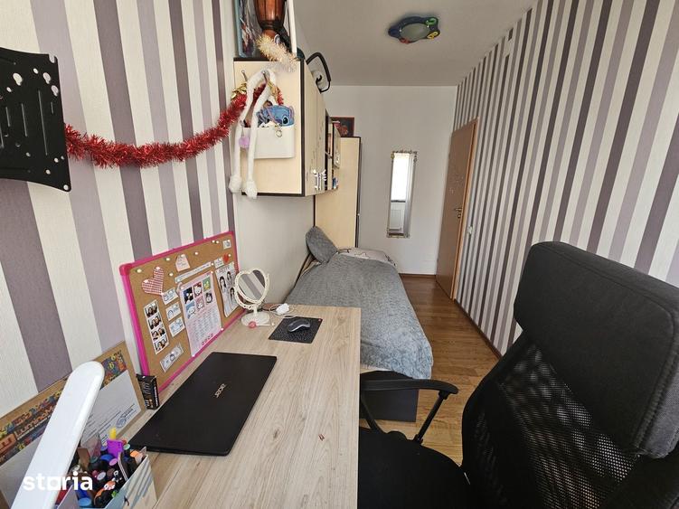 Apartament cu 3 camere în Ghencea