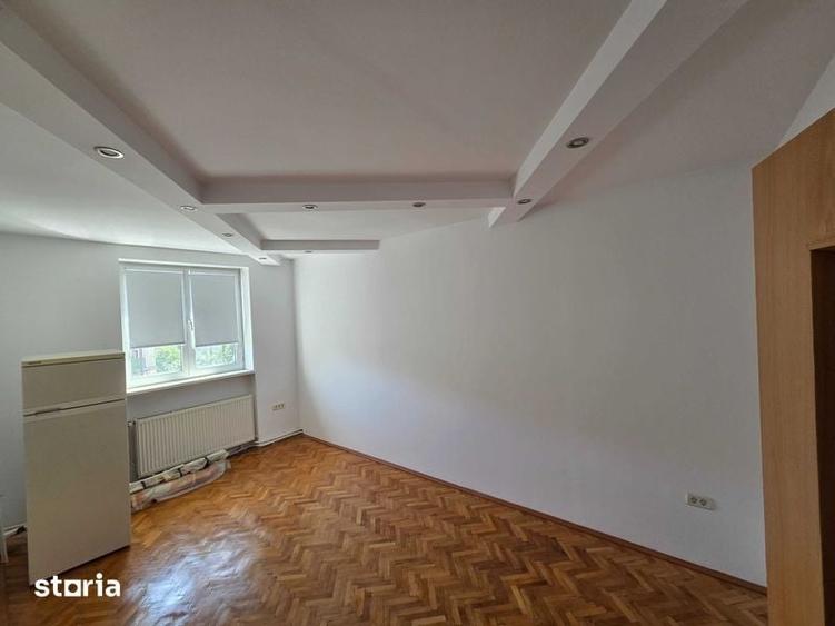 Vand apartament 3 camere, zona Lunca, Resita - 7