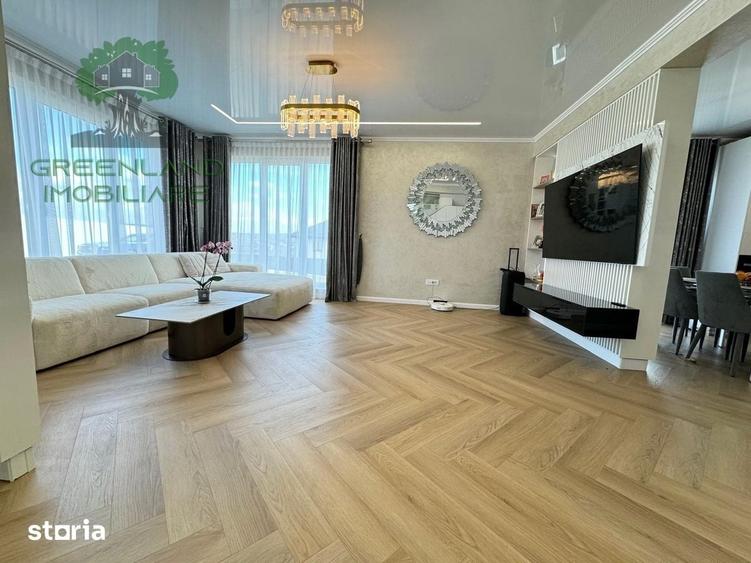 Casă cu 4 camere cu Teren 450 Mp în Bucium