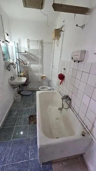 Casă cu 1 camere cu Teren 30 Mp în Central