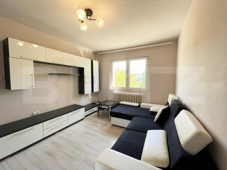 Apartament cu 3 camere semidecomandat, mobilat în Mănăștur